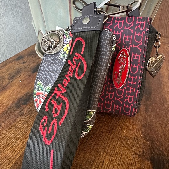 Ed Hardy Red and Black Skull Keychain Wristlet with 2 Pouches, Zipper Charms NWT - Picture 2 of 7